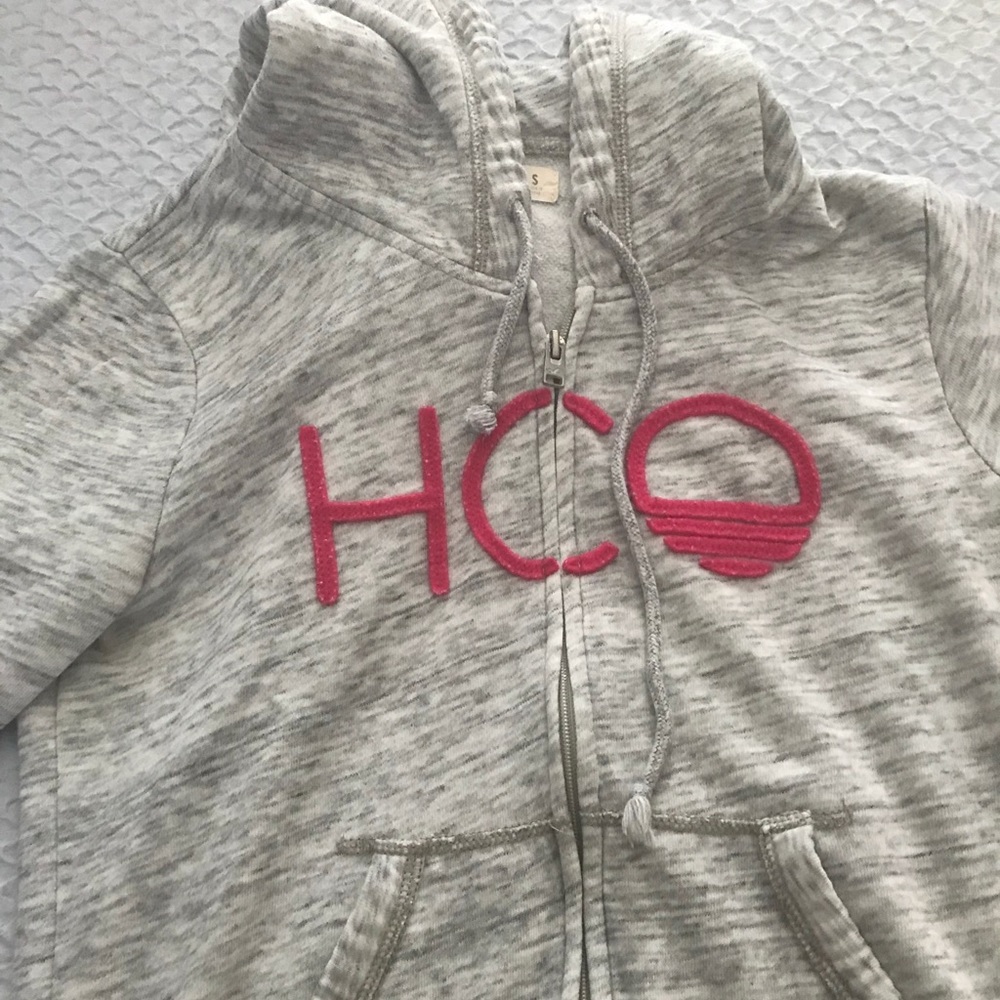 Hollister sweater